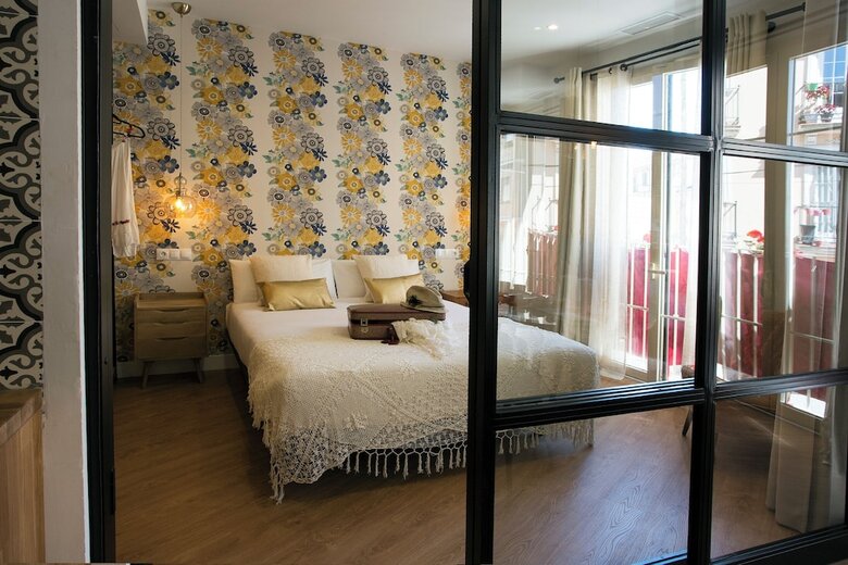 Aparthotel Graffiti Suites M�laga