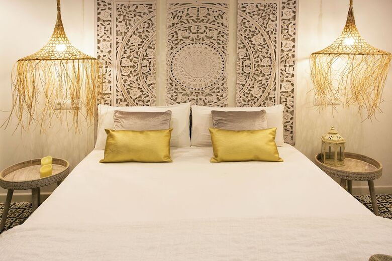 Aparthotel Graffiti Suites M�laga