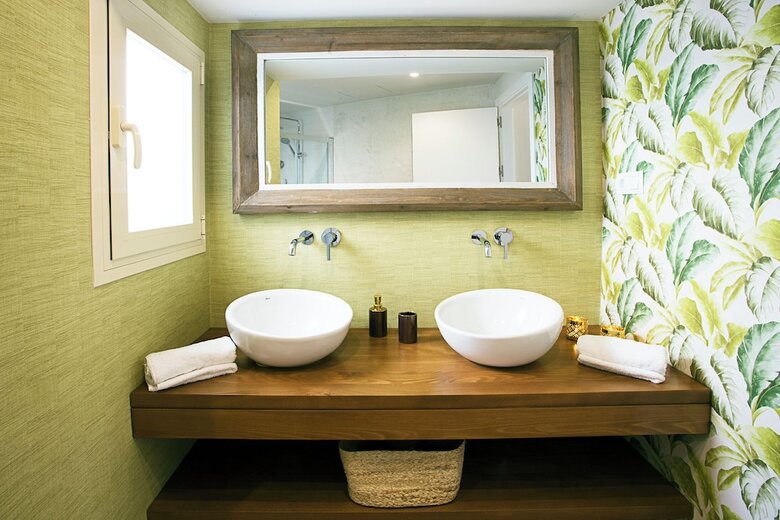 Aparthotel Graffiti Suites M�laga