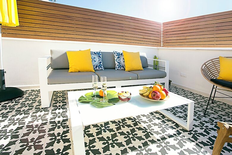 Aparthotel Graffiti Suites M�laga