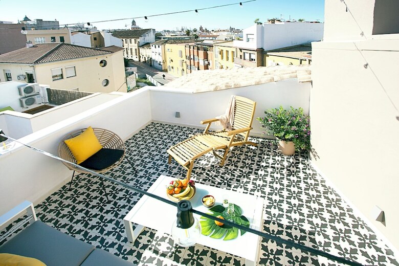Aparthotel Graffiti Suites M�laga