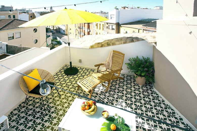 Aparthotel Graffiti Suites M�laga