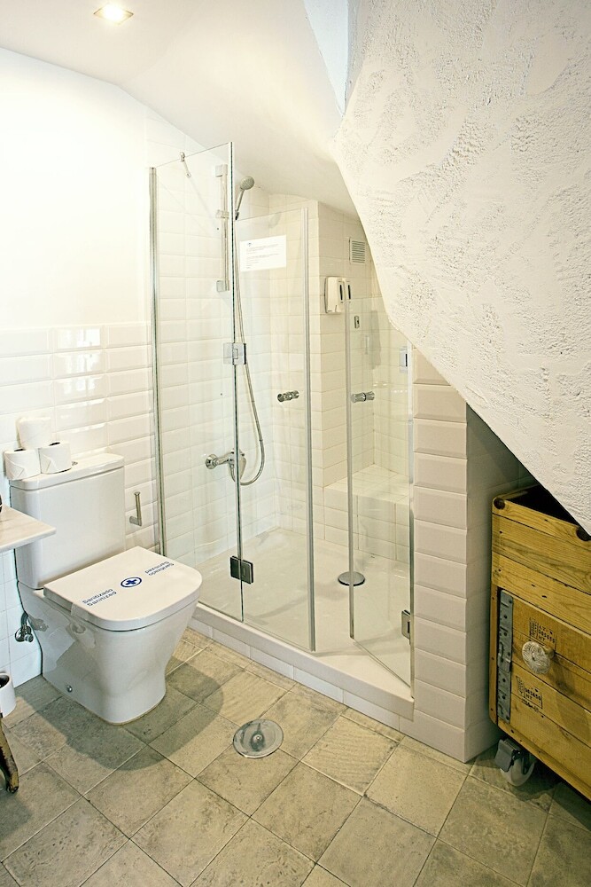Aparthotel Graffiti Suites M�laga