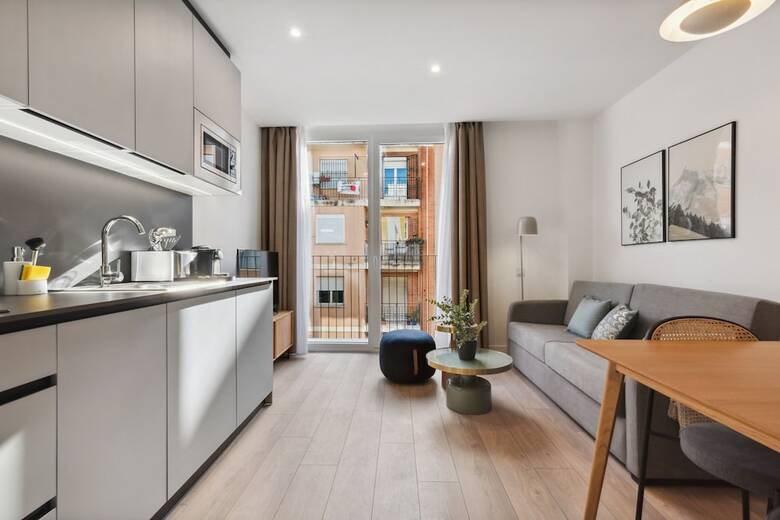 Aparthotel Limehome Valencia Carrer Del Pare Palau
