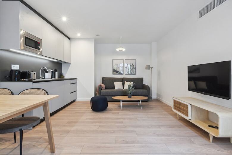 Aparthotel Limehome Valencia Carrer Del Pare Palau