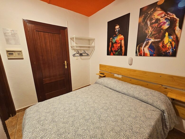 Hostal Arc House Granada