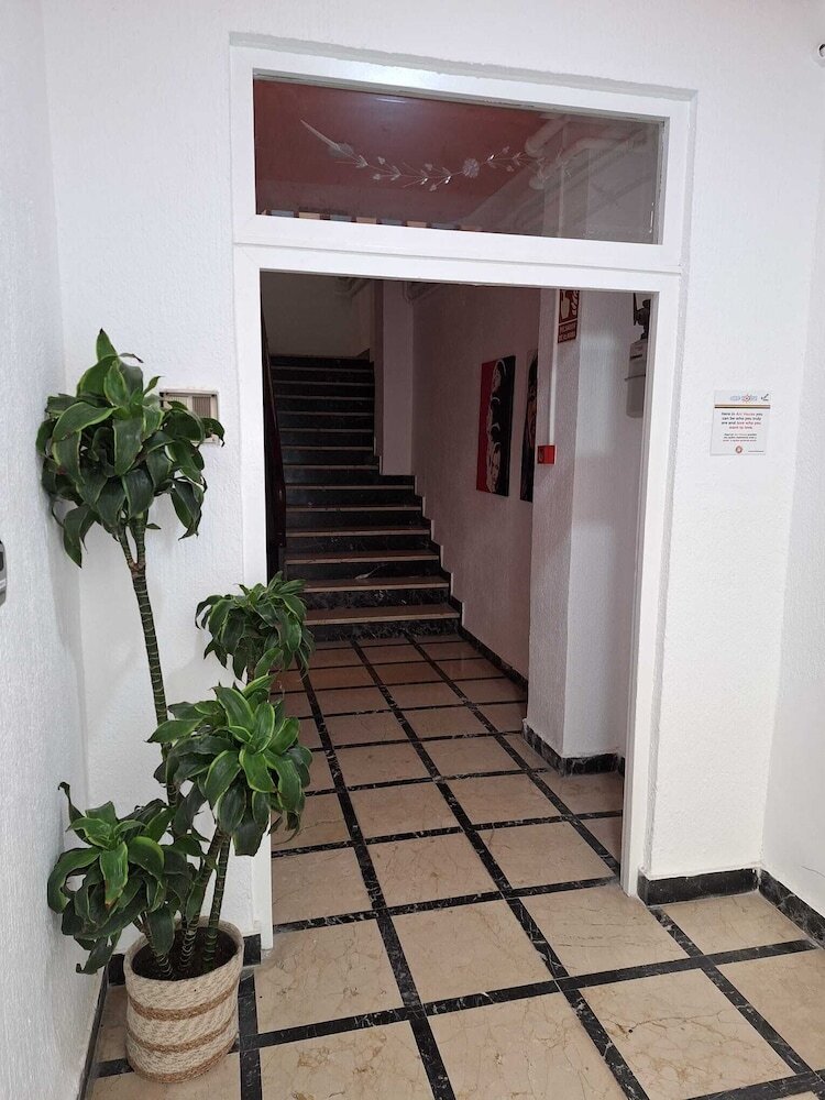 Hostal Arc House Granada