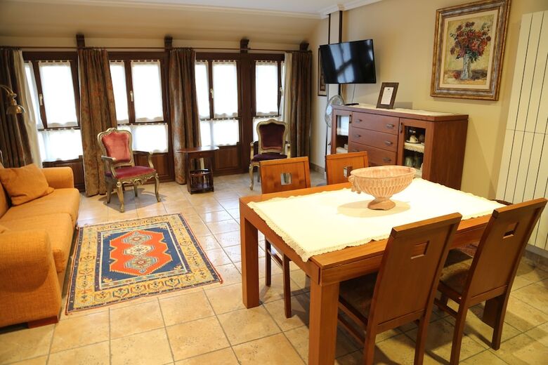 Aparthotel La Pontiga