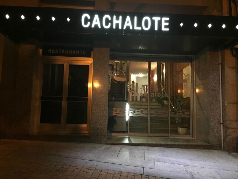 Hotel Nuevo Cachalote