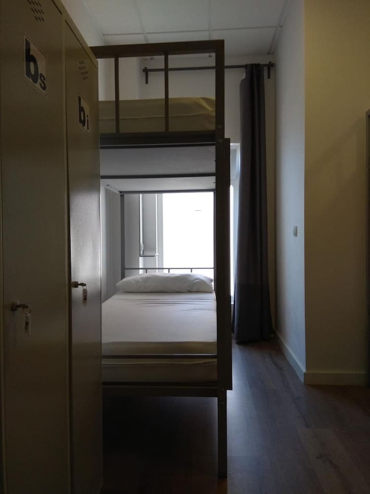 Hostal Check In Leon - Hostel