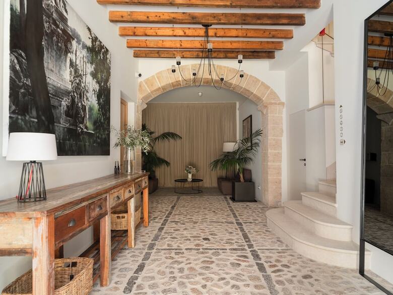 Hotel Can Ver� Suites