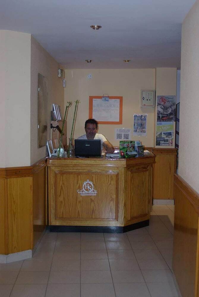 Hostal Sayola