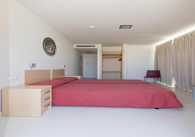 Hostal Albergue Inturjoven Chipiona - Hostel