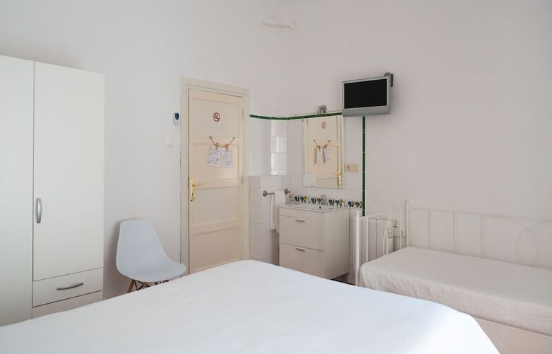 Pensi�n Venecia Gomerez