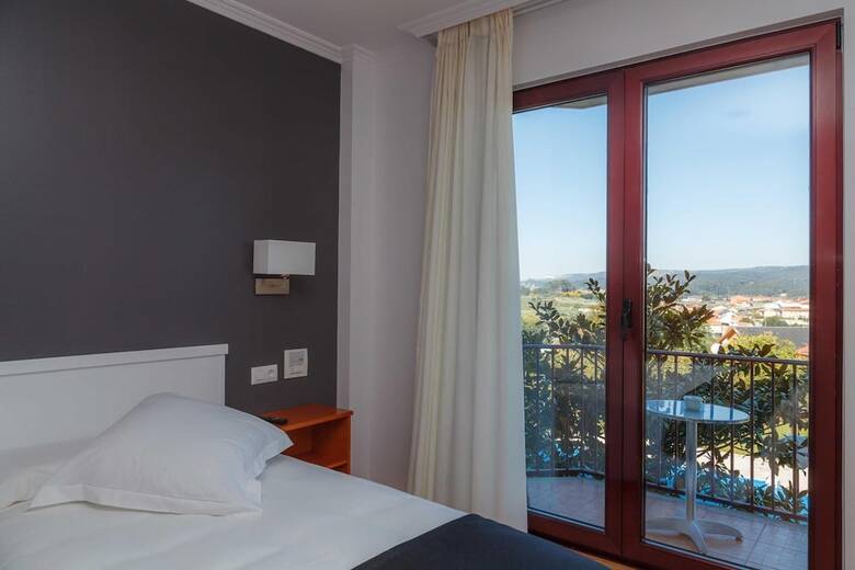 Hotel Lombi�a