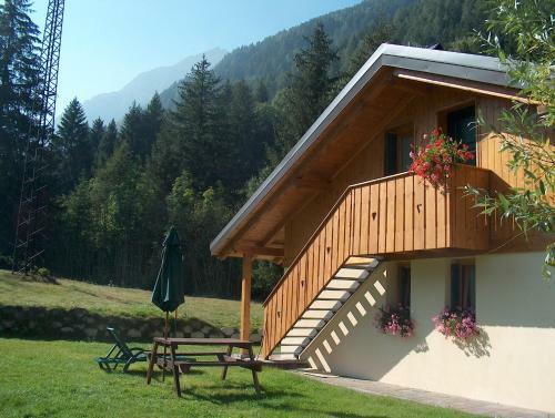 Camping & Chalet Presanella