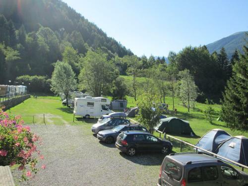 Camping & Chalet Presanella