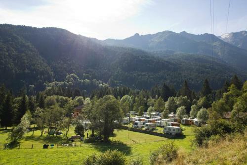 Camping & Chalet Presanella