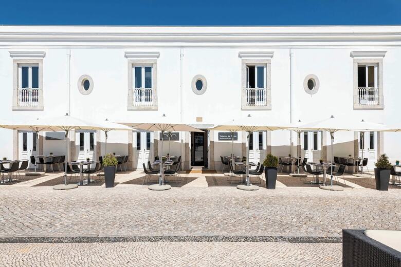 Posada Pestana Cidadela Cascais - Pousada & Art District