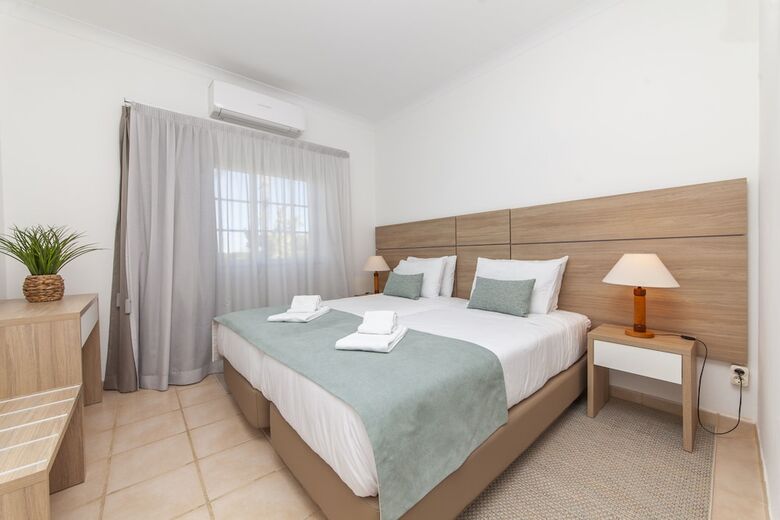 Aparthotel Atalaia Sol