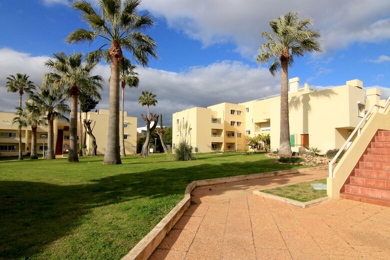 Aparthotel Parque Mourabel- Pe Do Lago- Oasis Village