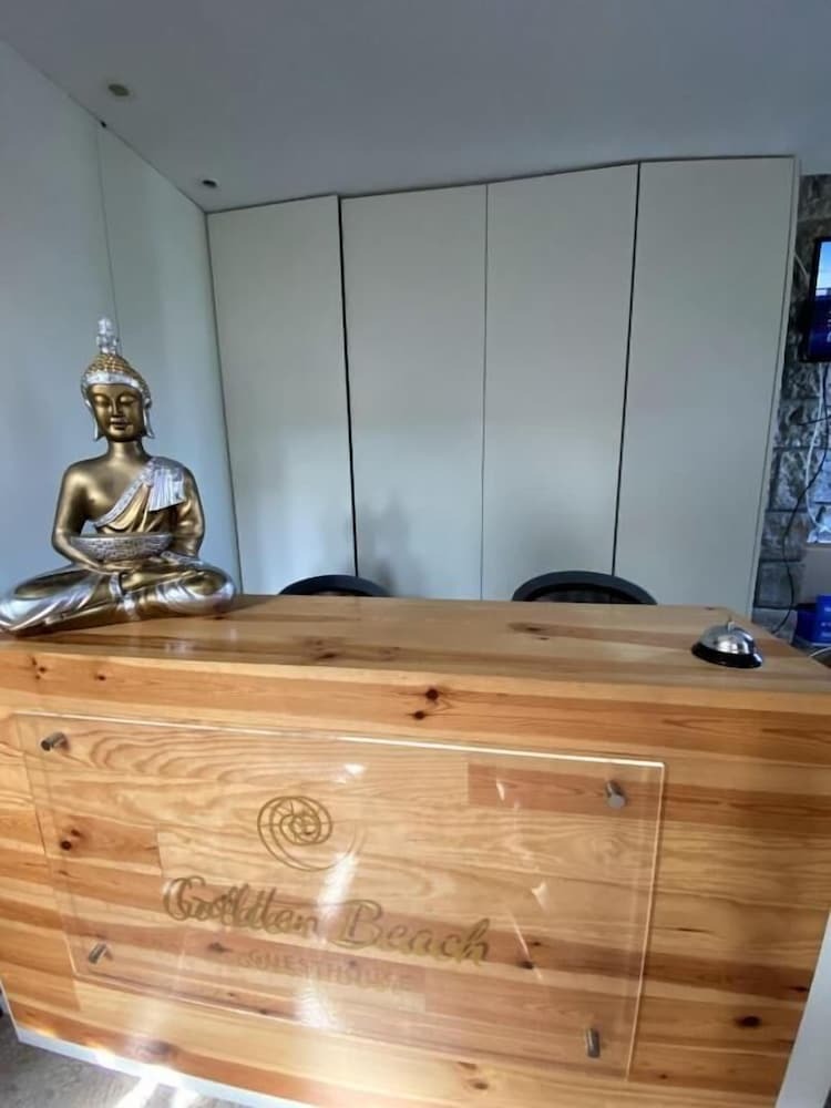 Golden Beach Guesthouse