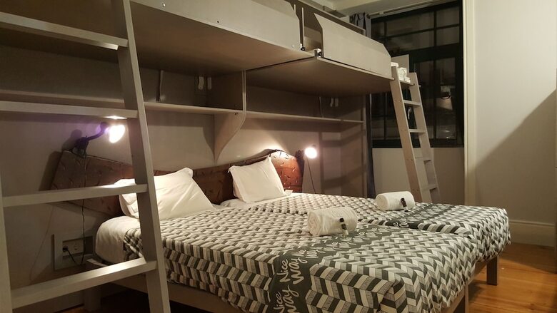 Hostal Nice Way Porto Hostel