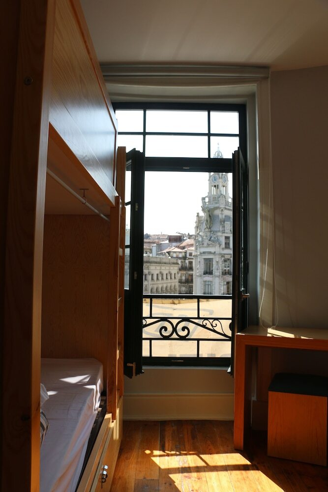 Hostal Nice Way Porto Hostel