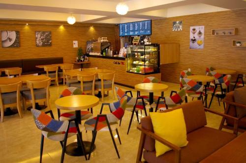 Hotel The M