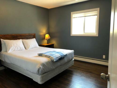 Escarpment Heights Motel