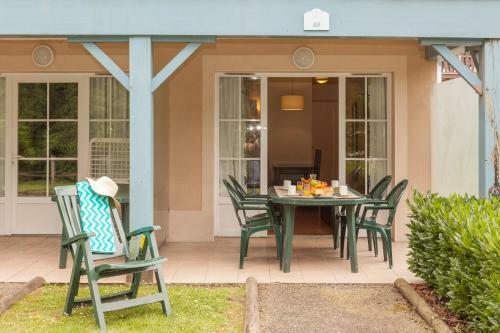 Hotel Pierre & Vacances Belles Rives