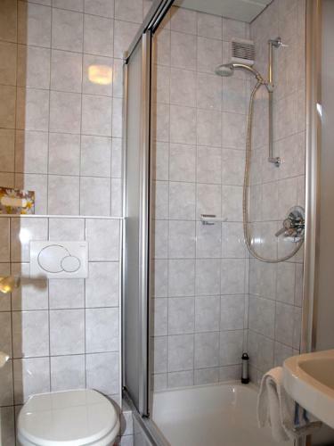 Hostal G�stehaus Gamsei