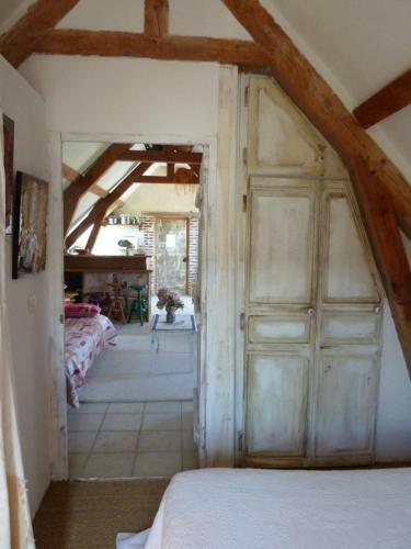 Bed & Breakfast La Cour De Bas