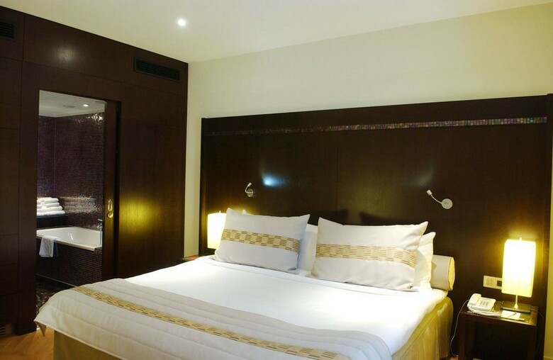 Hotel Doubletree By Hilton Brussels City