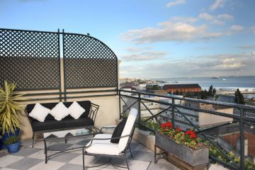 Hotel As Janelas Verdes