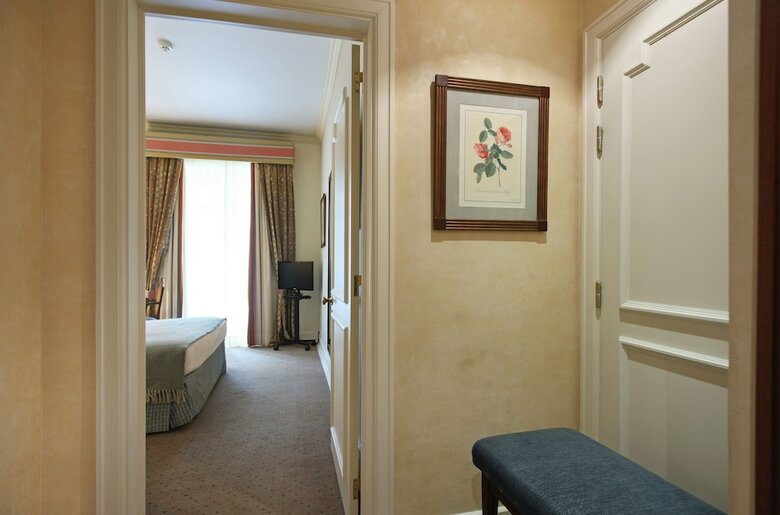Hotel As Janelas Verdes