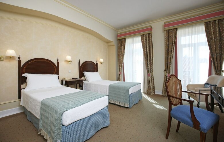Hotel As Janelas Verdes
