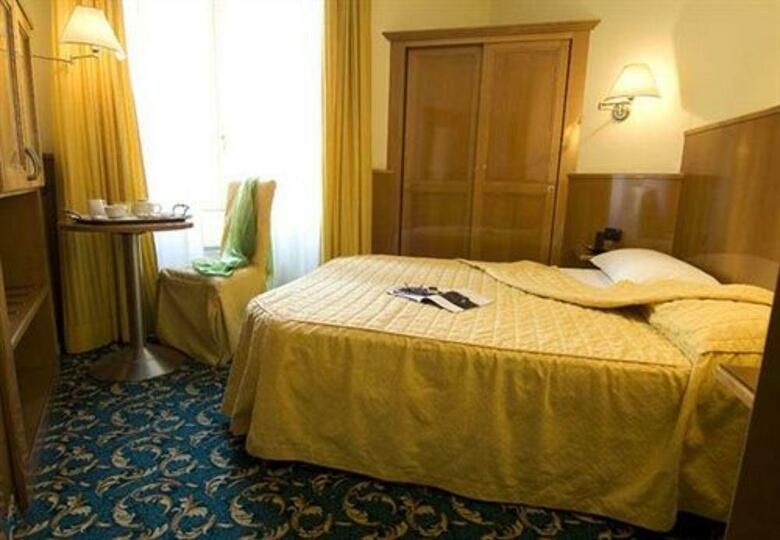 Hotel Cinque Giornate