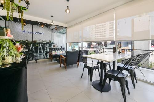 Apartamentos Seabreeze Residence