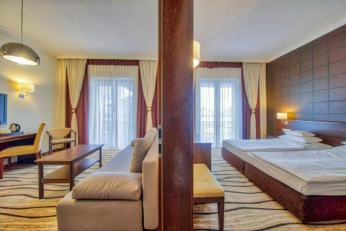 Hotel Arkas
