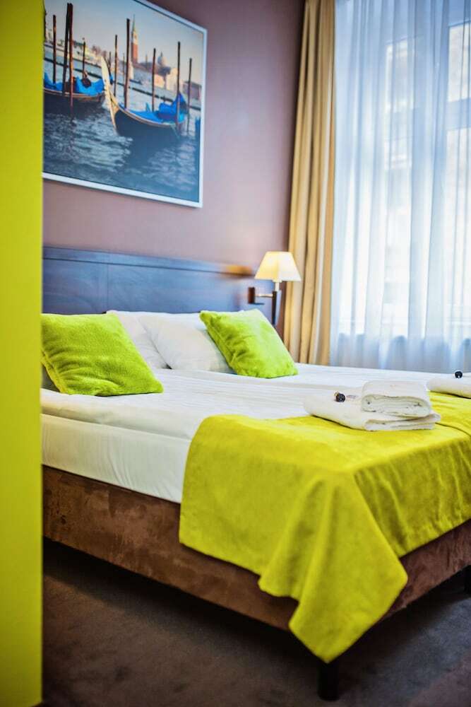 Hostal Ttrooms