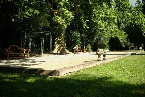 Hostal Le Mas Des Comtes De Provence