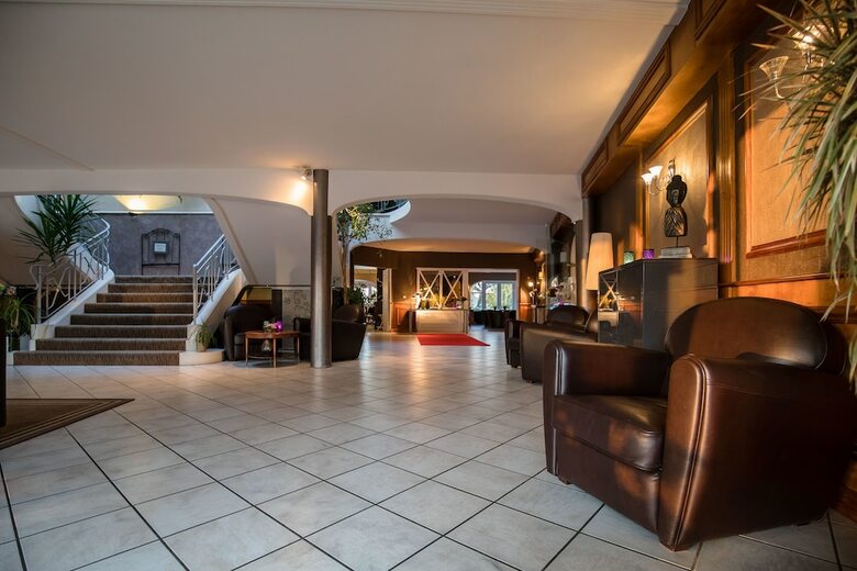 Hotel Le Renaissance