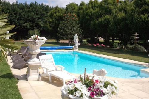 Bed & Breakfast Chateau Du Mesnil