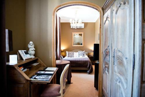 Hotel Ch�teau De Barive