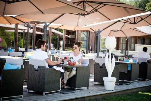 Hotel Ch�teau De Barive