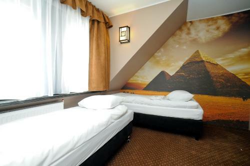World Hostel