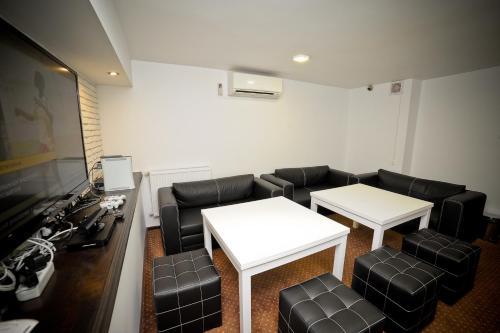 World Hostel