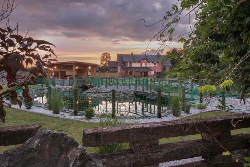 Bed & Breakfast Resort Pod Lasem