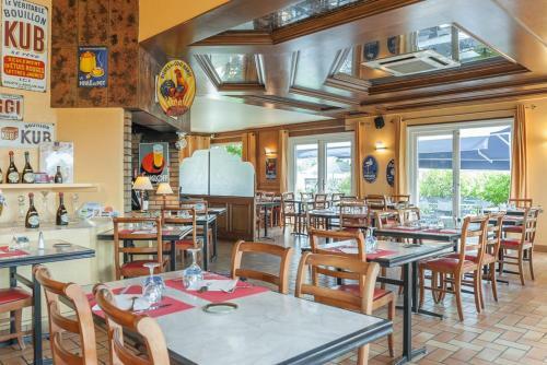 Newport Hotel Restaurant